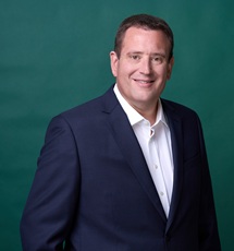 J&ouml;rg Br&ouml;mer, IHK-Pr&auml;sident | &copy; Ben Knabe / IHK Wiesbaden